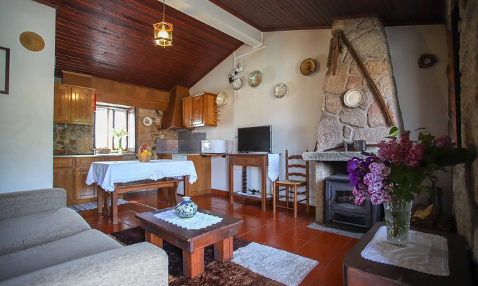 Sortelha Cottage | Sidewalk House Historic Village Village
