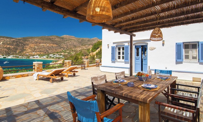 Vathi Villa | Sifnos Theros Villa