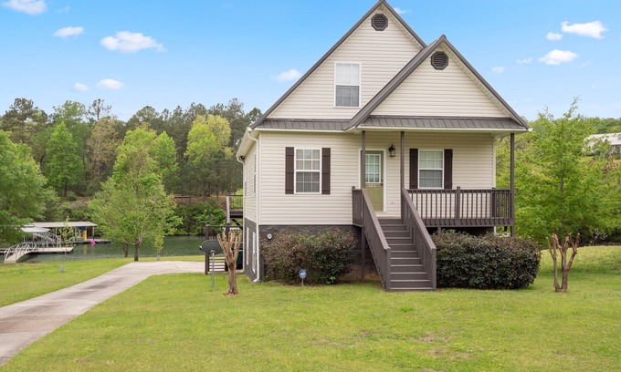 Houston House | Simply Sipsey: 4 BR, 3 BA in Double Springs, Sleeps 12