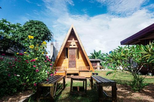 Morotai Island House | Sinuan Homestay