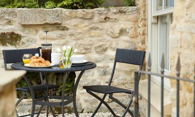 Ampleforth Cottage | Situated in Ampleforth just north of the Howardian Hills Area of Outstanding Natural Beauty