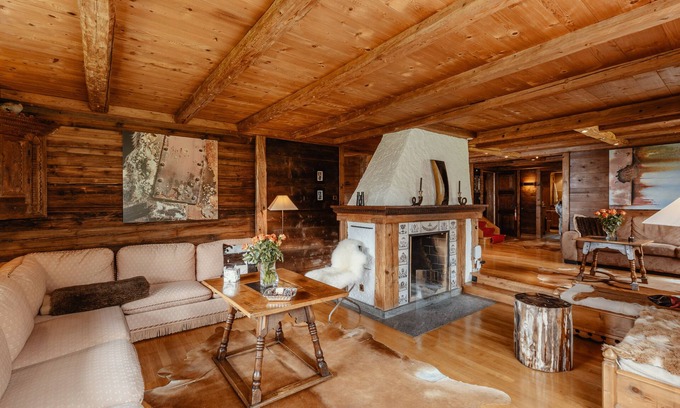 Gstaad Ski Chalet | Ski in Ski out authentic Lux chalet on the Wispile