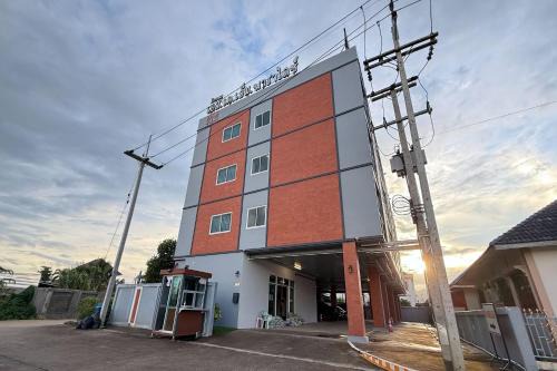 Mae Sai Hotel | SKM Paradise Mae Sai