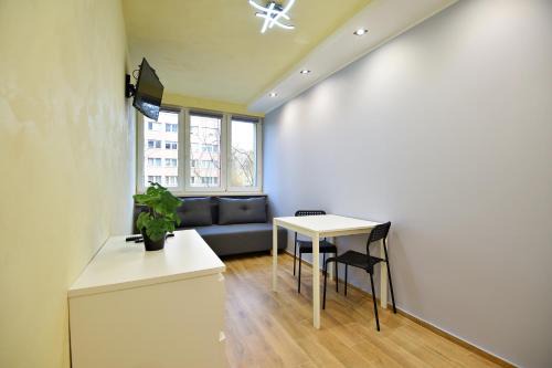 Rakowiec Apartment | Skorochód Majewskiego 15 studio B