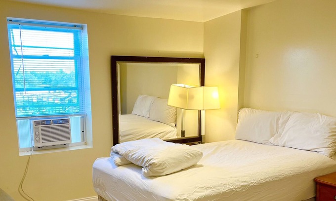 Downtown Baltimore House | Skylight