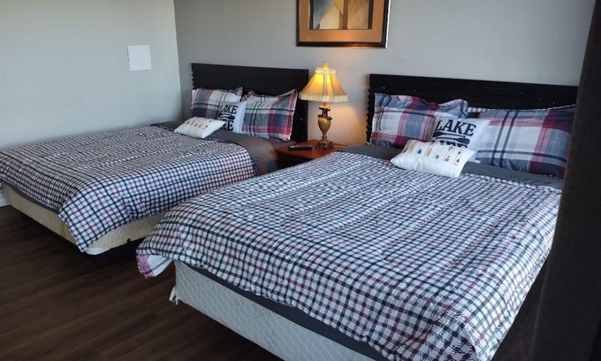 Melancthon Hotel | Skyview Motel