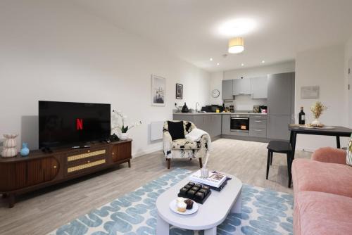 Taunton Apartment | Sleek 1-Bed Apartment in Taunton Core