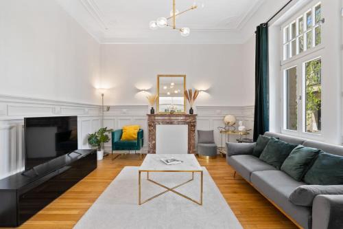 Limpertsberg Apartment | Sleek and Sophisticated in Prime Location