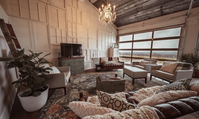 Perry House | Sleep in a barn while enjoying the luxury accommodations and friendly farm animals on property!