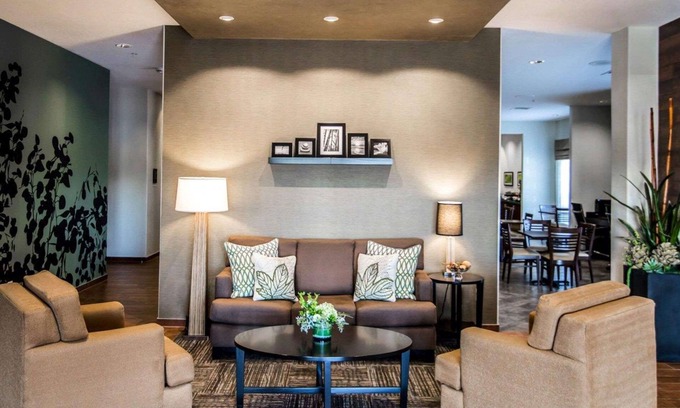 Garden City Hotel | Sleep Inn & Suites & Conference Center