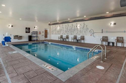 Franklin Hotel | Sleep Inn & Suites Milwaukee-Franklin