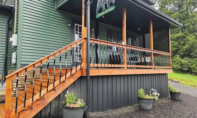 Canaan Valley House | Sleeps 10 in Thomas. Walk to Purple Fiddle Close to Davis &Canaan Dog Friendly