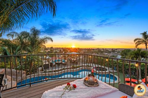 Rancho Penasquitos House | Slide into Rancho Peñasquitos Pool, Spa and Views