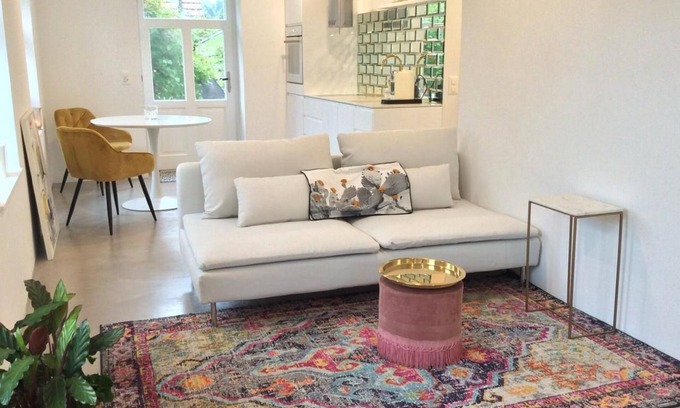 Gais Apartment | Small, cool loft in the foothills of the Alps