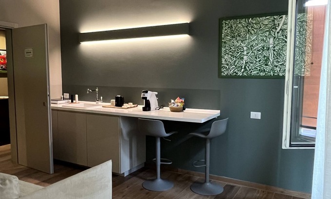 Imola Apartment | Small flat with balcony, living room and kitchen