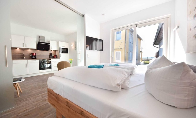 Kamminke House | Small vacation home 'Kuschelnest' - modern and charming at the same time