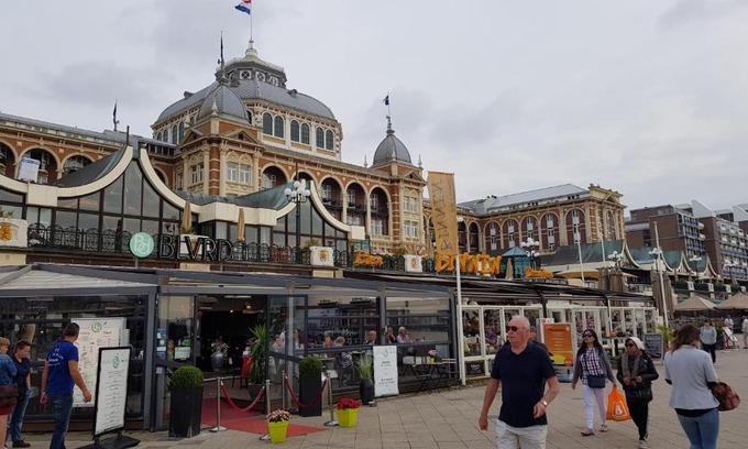 Scheveningen House | SmallStay on the Beach