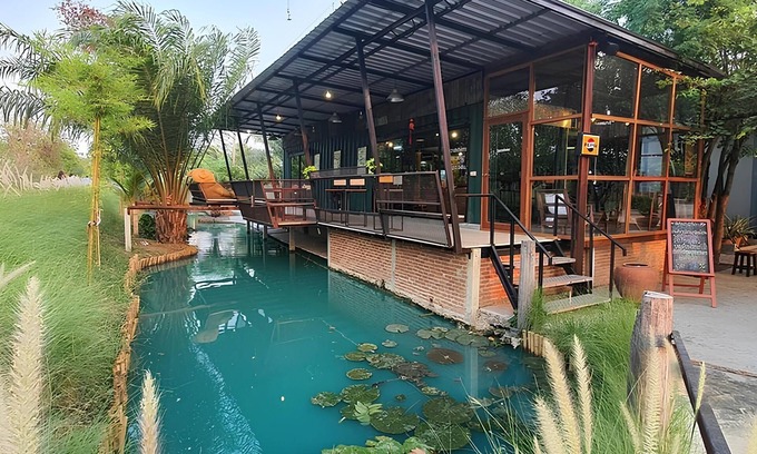 Manorom Resort | Smile buffalo resort