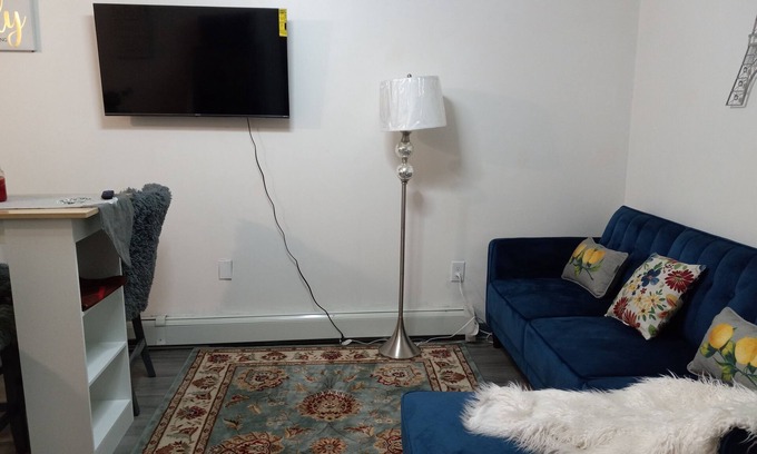 Queens House | Smile Life Is For Living