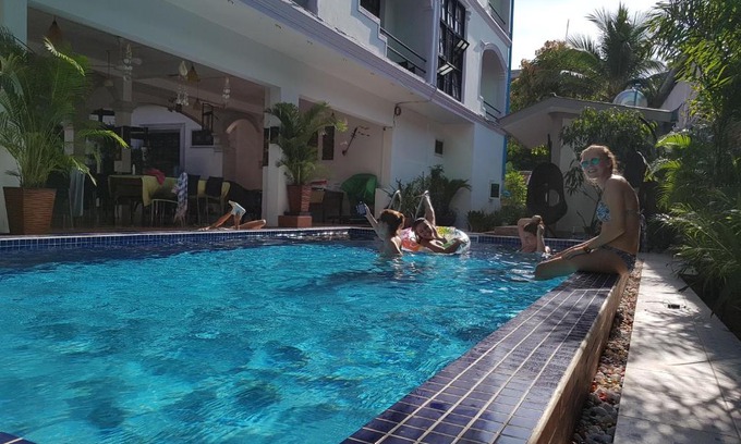 Taphul Village Area House | Smiley's Guesthouse