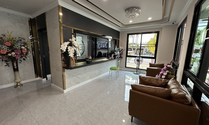 Bang Prok Apartment | Smith's Place