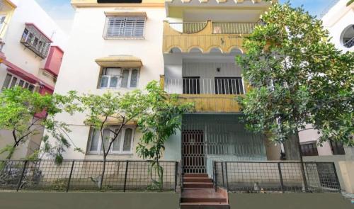 Salt Lake House | Smriti Stay GD Park