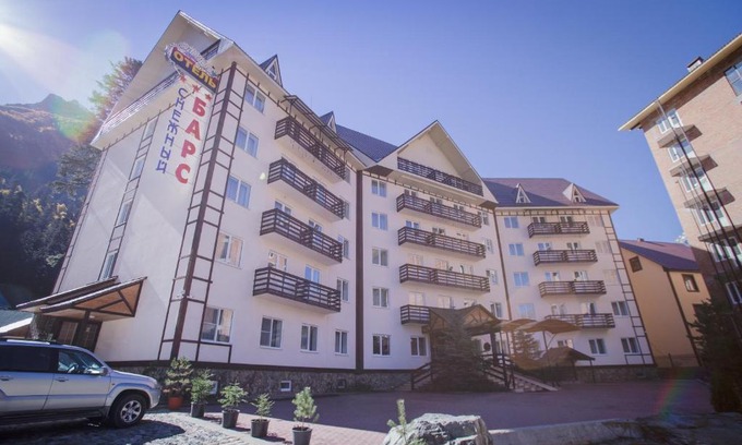 Dombay Hotel | Snezhniy Bars Dombay