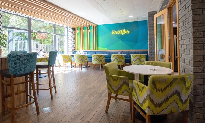 Galway City Centre Hotel | Snoozles Galway City Centre
