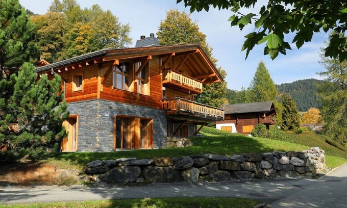 Panex House | Soak the Alpine views on Lake Geneva encompassing cantons of Geneva,Vaud&Valaisn