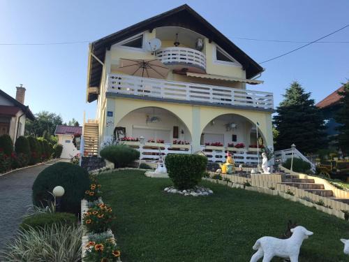 Slavonski Brod House | Sobe Opačak