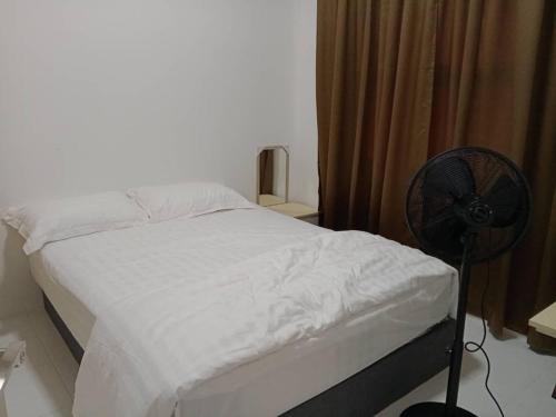 Bota Hotel | Soho LESTARI