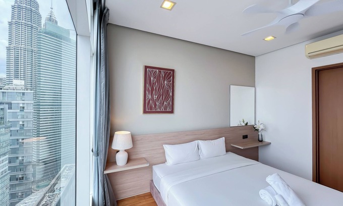 Golden Triangle Apartment | Soho Suites KLCC by leala