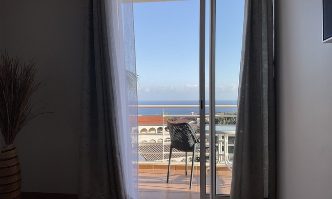 Camara de Lobos Apartment | Sol & Mar Ranch