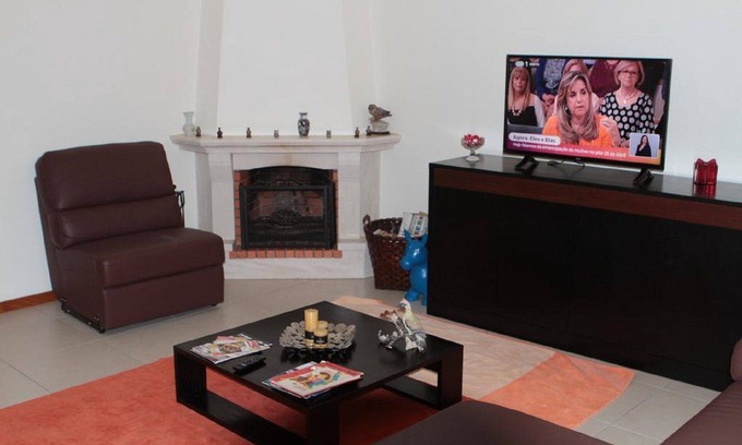 Alcobaca Villa | SolMar e Serra Local accommodation