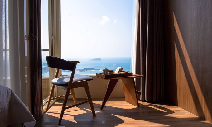 Ruifang Bed & Breakfast | Something Easy Inn