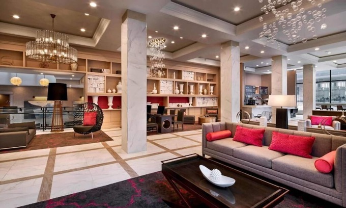 Downtown Baltimore Hotel | Sonesta Hotel Baltimore Inner Harbor