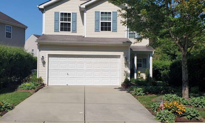 Charlotte House | Soothing 4-bedroom house in charming Charlotte