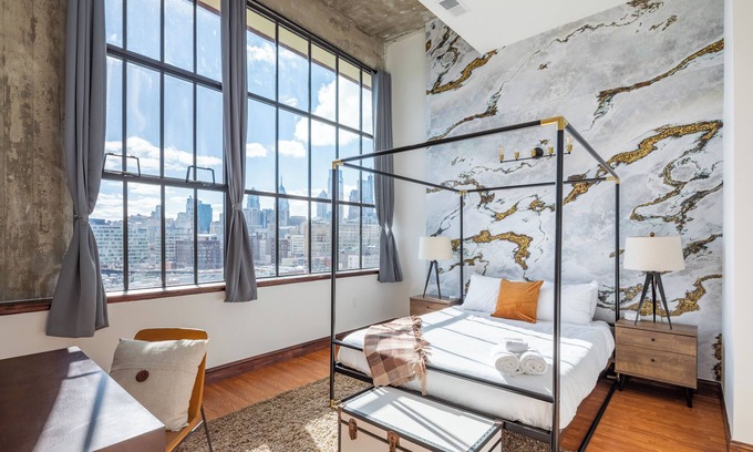 West Poplar Apartment | Sosuite at Independence Lofts - Callowhill