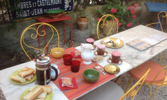 Durban-Corbieres Bed & Breakfast | Sous l'abricotier