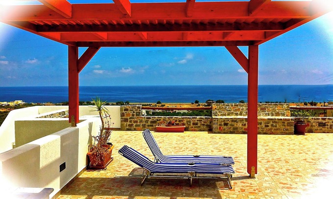 Koutsounari Apartment | Southern Crete, Filoxenia Villa, is a group of ten holiday apartments