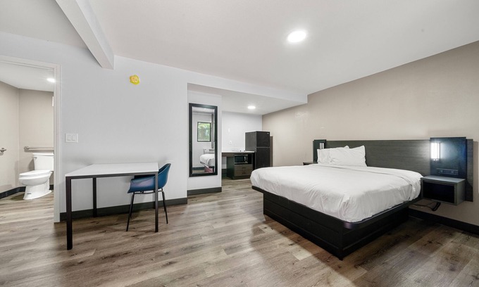 Carrollton Hotel | Southern Suites Carrollton