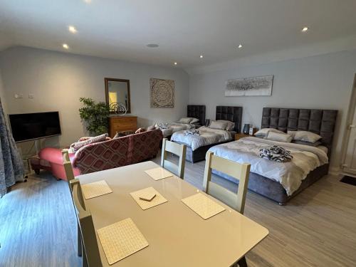 Didcot Apartment | Southernwood - Family Studio