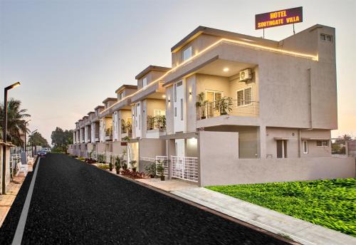 Devanahalli Hotel | Southgate Villa Hotel near Bangalore International Airport
