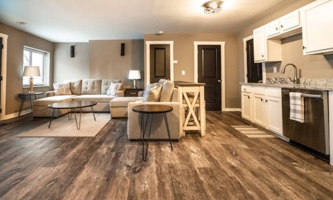 South Side Slopes Apartment | Southside Flats Apartment