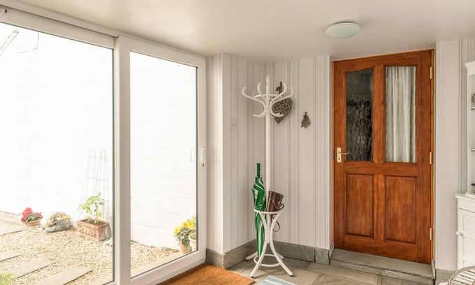 Farden Cottage | Southview