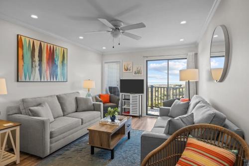 Morehead City Apartment | Southwinds G10 Ocean View condo