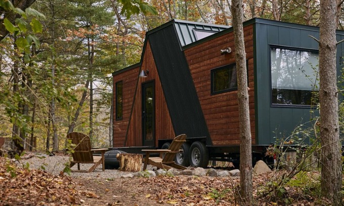 Cambridge House | Sowilo Retreat All-Inclusive Cedar House