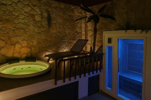Rosolini Apartment | SPA SUITE SICILIA - Intera casa con spa privata Jacuzzi Sauna Bagno di Vapore ad uso illimitato