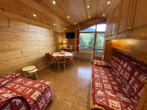 Le Chinaillon Apartment | Spacieux 2 pièces au Chinaillon pour 5 personnes, balcons - FR-1-458-211