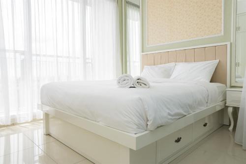 Hegarmanah Apartment | Spacious 1BR Dago Suites Apartment By Travelio